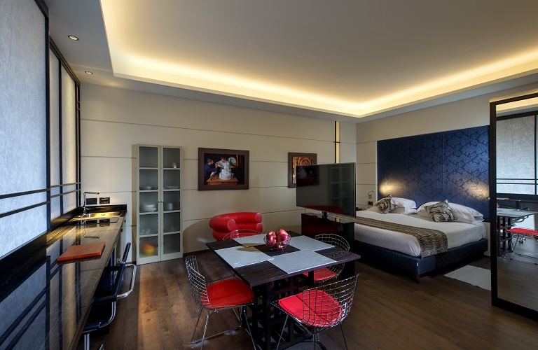 Luxury apartments  Art Hotel Commercianti Bologna